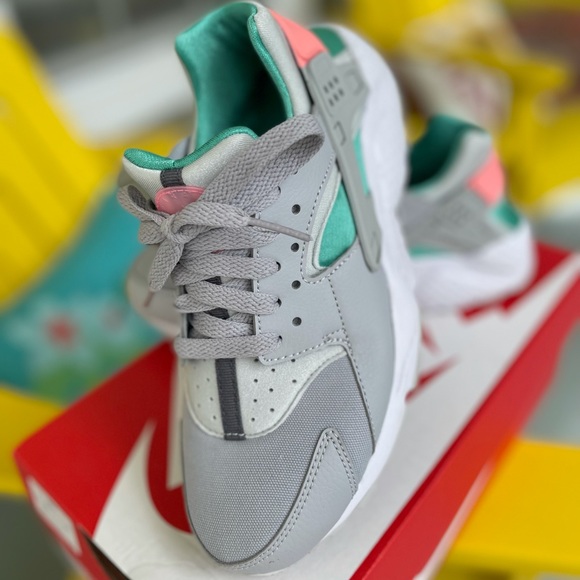 Nike Huarache Watermelon - Picture 2 of 5